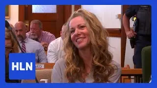 Accused Killer Mom Grins, Giggles in Court