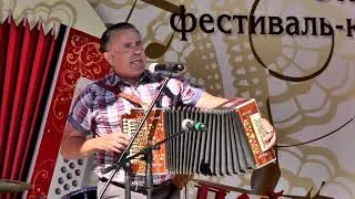 "Жалейка". Исполняет Александр Александров.