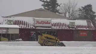 02-15-2021 Western KY - Locals Unbothered by Snow as Plows Keep Roads Clear