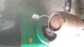 bajaj auto rikshaw refilling hp gas