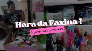 Vlog organizando minha penteadeira