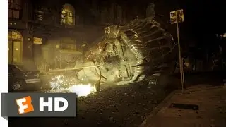 Cloverfield (1/9) Movie CLIP - The Statue of Libertys Head (2008) HD