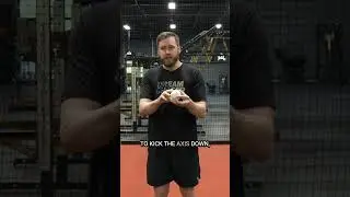 How To Throw The "Kick Change"