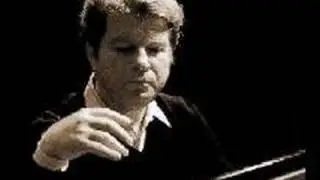 Emil Gilels plays Saint-Saens Concerto No. 2 (1/4)