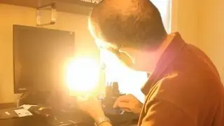 The Strobe Light Effect (Levitating Water Experiment)