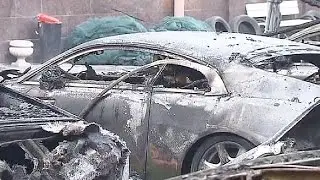 Москва: пожар на элитной автопарковке