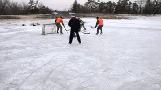 Хоккей с мячом на Парковом 2015