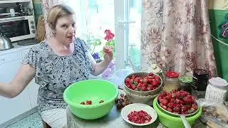 Клубника 🍓и первое варенье.