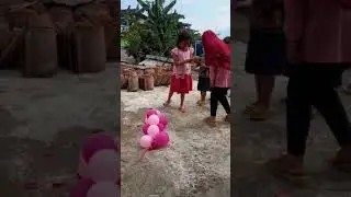 Lomba letusan balon baby cat