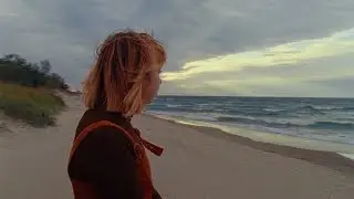 Beach Bunny - Ms. California (Official Music Video)