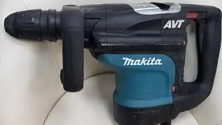 Перфоратор Makita HR4510C 1350Ват сверление с ударом/ долбление 12,5 Дж Бетон 125 мм