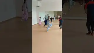 А ТЕПЕРЬ ДИСКОТЕКА ПОД САВАЖ ☺🕺💃 #танцы #dance #shuffledance #youtubeshorts #shorts #like