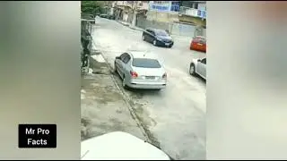 Successful Car Jacking Fails. Self Defense. Victims Fight. Instant Karma #1