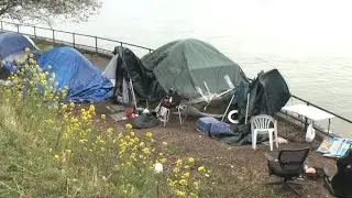 City sets deadline for unhoused to remove tents, belongings from park