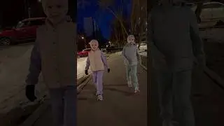 С сестрой на спорте!!! Не можем без него жить 💪 Хватило лишь на 3 дня 😁
