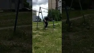 ВСПОМИНАЮ, КАК ДЕЛАТЬ САЛЬТО С ТУРНИКА