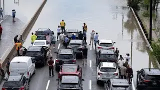 14 people rescued from flooded Don Valley Parkway in Toronto