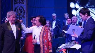 Мансур Ташматов. Финал концерта в Уральске.