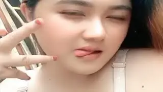 TIKTOK LIVE ABG BOCIL SMP HOT UTING UTING