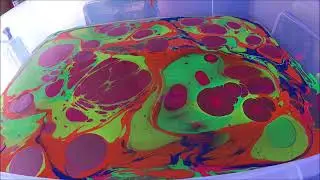 Swirling(Body Marbling Paints)