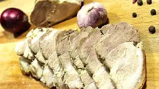 Когда сало вкуснее мяса - пальчики оближешь. Рецепт грудинки в духовке