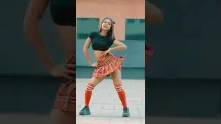 Patli kamariya mohe haye haye #trending #shorts #patlikamariya #dance #dndaily