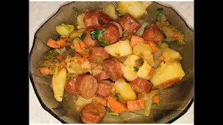 Быстрый ужин для всей семьи. Сосиски с картошкой