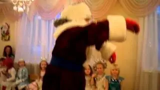 Дед Мороз танцует gangnam style