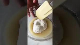 NO OVEN VANILLA CAKE | EGGLESS VANILLA CAKE IN PRESSURE COOKER | PRESSURE COOKER CAKE 