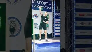 Девушка рвёт из последних сил #гиревик #гиревичка #kettlebellsport #girevik #weightlifting #dubai