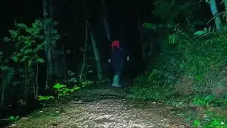 Temui kakek misterius sendirian