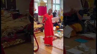 Joyful Kirtan with Paramahamsa Vishwananda