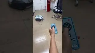 DRC300 Makita Robotic Cleaner 