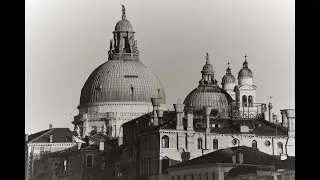 VENETIAN VEIL
