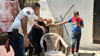 Desde que La Novia de Soculo Lo Dejó Se Pasó De 4busivo De la Chentona\Mira Como Le Tocó la Cara