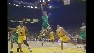Antoine Walker' BIG Fastbreak Jam (12/28/97)