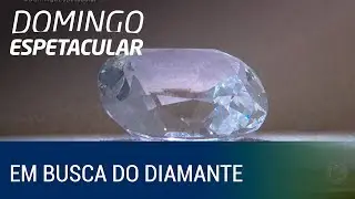 André Tal mostra a mina onde foi encontrado o maior diamante da história