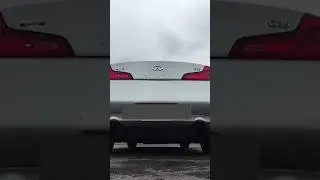 2006 Infiniti G35 Coupe stock exhaust sound