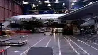 Boeing 777 built in 4 minutes