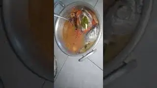 Tante lagi masak garang asem 