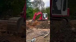 Установка бетонных свай для террасы