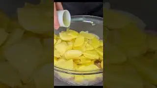 10 years baking - I recommend, Delicious! Quick puff pastry, Tender pie with chicken and potatoes