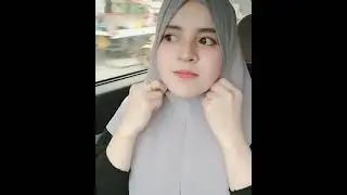 Jilbab coklat manis imut