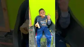 Banana kha ke nekal Gya 😜😜 
