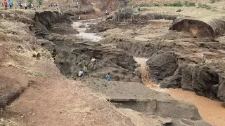 Kenyan officials investigating deadly dam burst