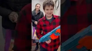 BAD MOTHER, WHY DOES SHE TEACH HER SON THAT? #tiktok