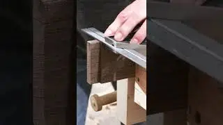 layout of mortise and Tenon with a chicken pencil 