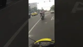 Таксист не дал спрыгнуть с бордюрчика – тормоза выручили, аж заглох. Приключения Эдика на полтосе