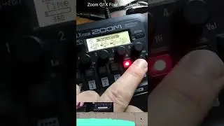 Zoom G1X Four Wah Synth