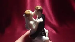 1026 Фигурка на свадебный торт Жених и невеста